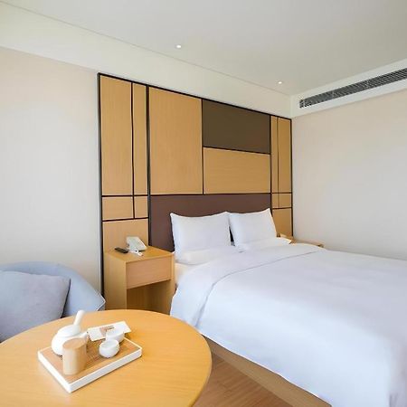 Ji Hotel Lujiazui Babaiban Шанхай Экстерьер фото