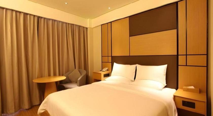 Ji Hotel Lujiazui Babaiban Шанхай Экстерьер фото